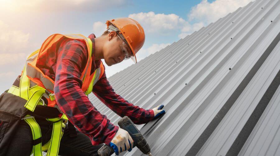 Professional residential roofers in Nixa, MO